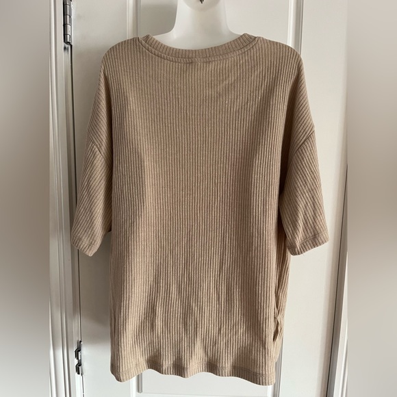 Wishlist matching short and tee lounge set. - Picture 4 of 4